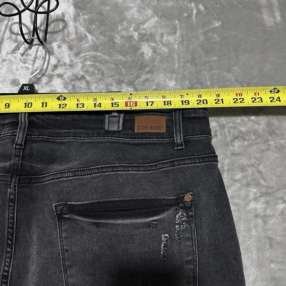 Judy Blue Womens 24W Jeans LOT of 2 Slim Fit Carpenter Blue Skinny Fit Capri Blk - Picture 16 of 16